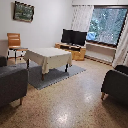 Hangaskuja 13 A 3 * Savia